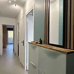 Apartment 2 Pieces 4 Couchages Sur Bn130-b25 *