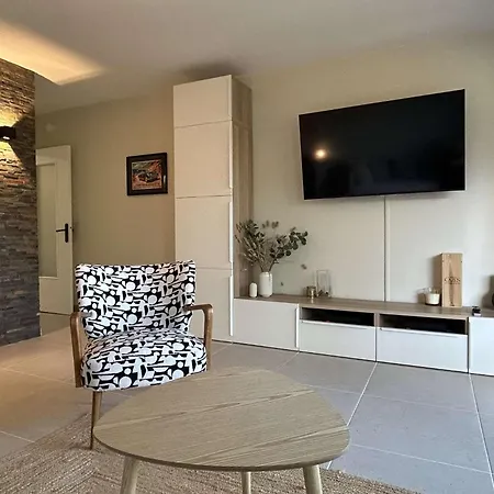 Apartamento 2 Pieces 4 Couchages Sur Bn130-b25