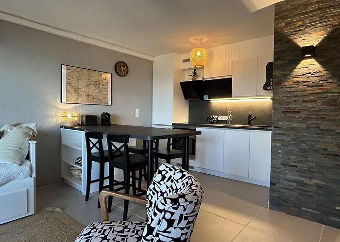 Apartamento 2 Pieces 4 Couchages Sur Bn130-b25